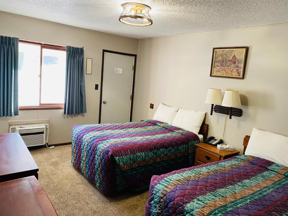 Wigwam Motel Коуди Екстериор снимка