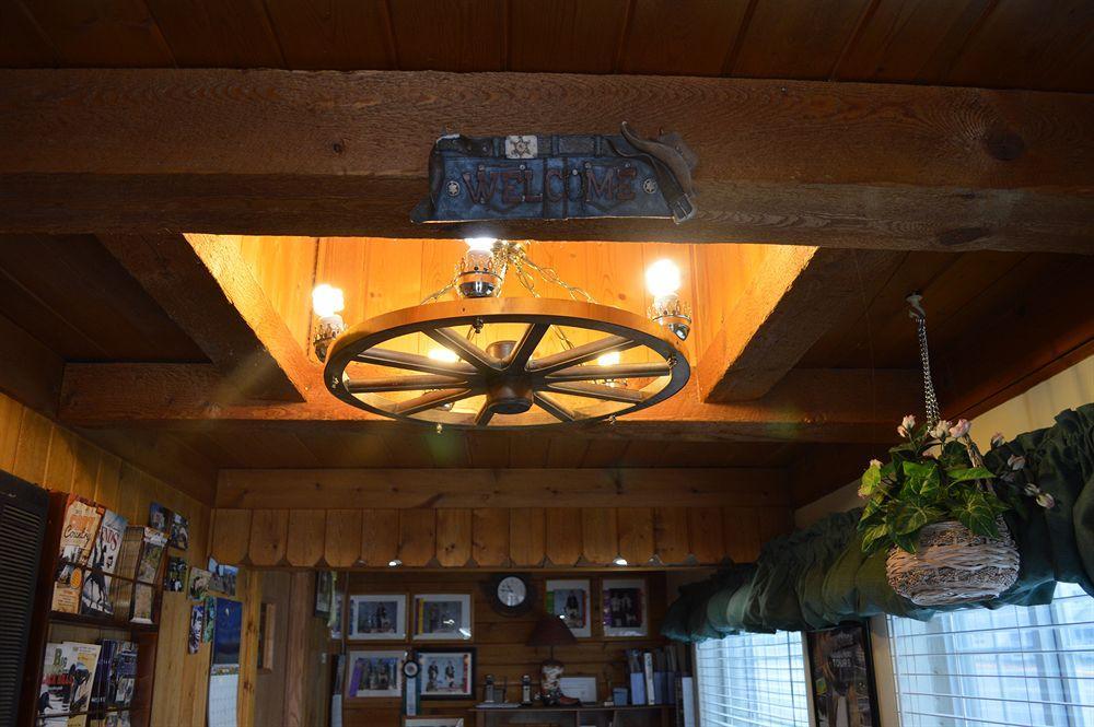 Wigwam Motel Коуди Екстериор снимка